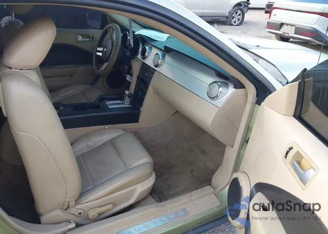 2006 Ford Mustang V6 из США, поврежденный, VIN 1ZVFT80N165158867